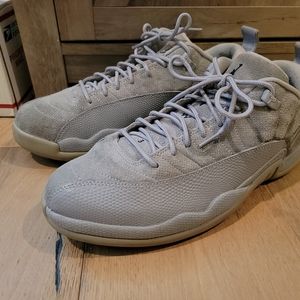 SOLD Jordan XII 12 Low Retro Wolf Grey Size 11